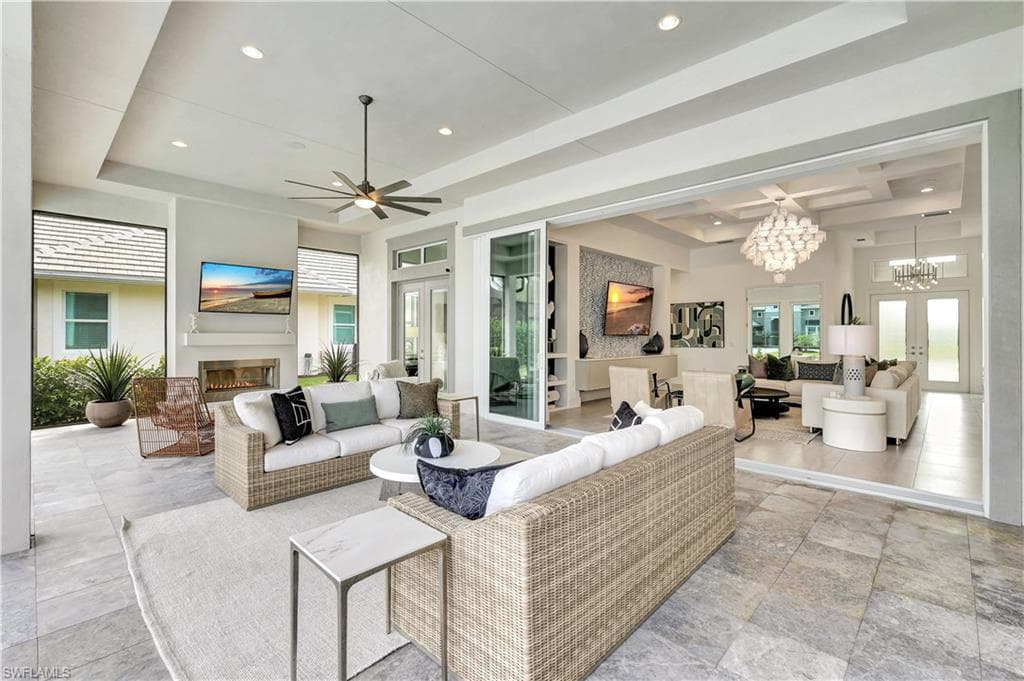 8912 Nevis Way, Naples, FL 34112-28