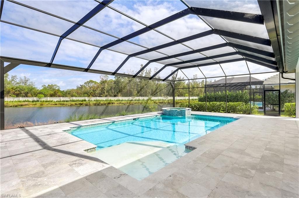 8912 Nevis Way, Naples, FL 34112-32