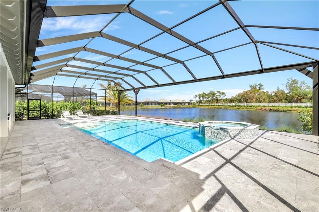 8912 Nevis Way, Naples, FL 34112-33