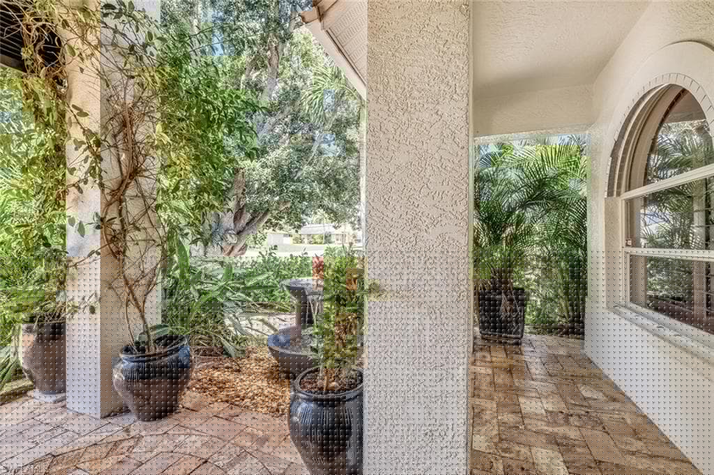 786 109th Ave N, Naples, FL 34108-6