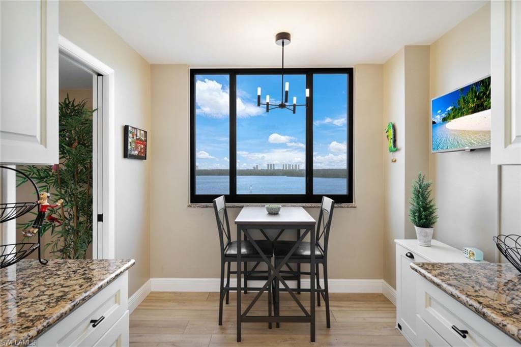 17 Bluebill Ave 206, Naples, FL 34108-14