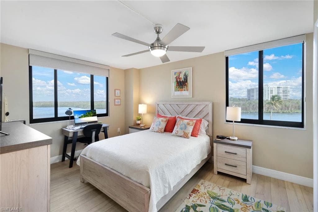 17 Bluebill Ave 206, Naples, FL 34108-22