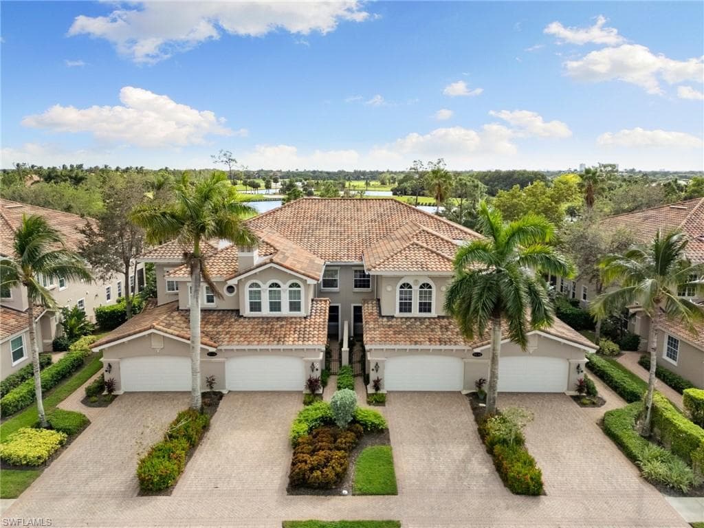 9134 Cherry Oaks Ln 201, Naples, FL 34114-34