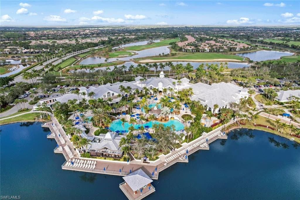 9134 Cherry Oaks Ln 201, Naples, FL 34114-46