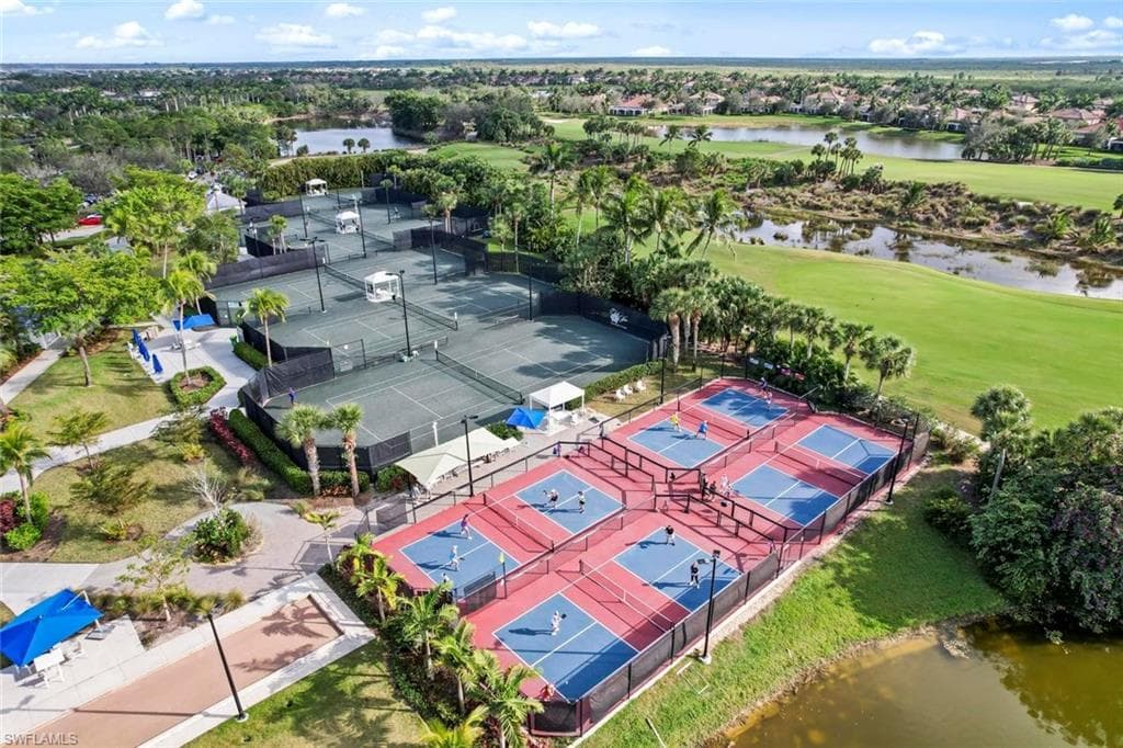 9134 Cherry Oaks Ln 201, Naples, FL 34114-48