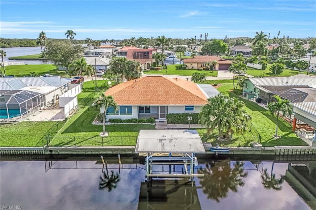 2199 Santiago Ave, Fort Myers, FL 33905-1