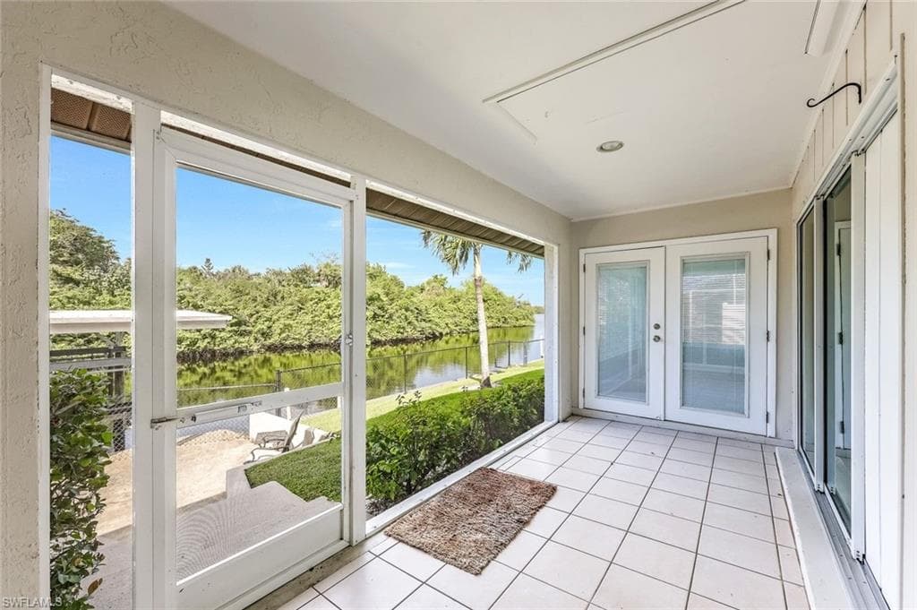 2199 Santiago Ave, Fort Myers, FL 33905-27