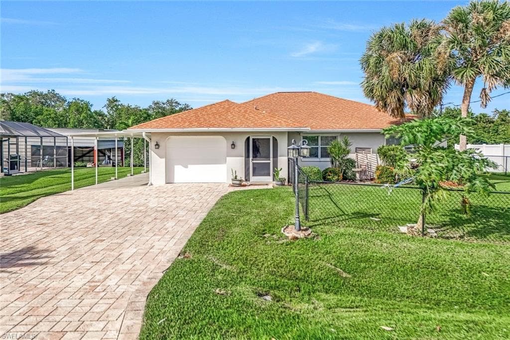 2199 Santiago Ave, Fort Myers, FL 33905-6