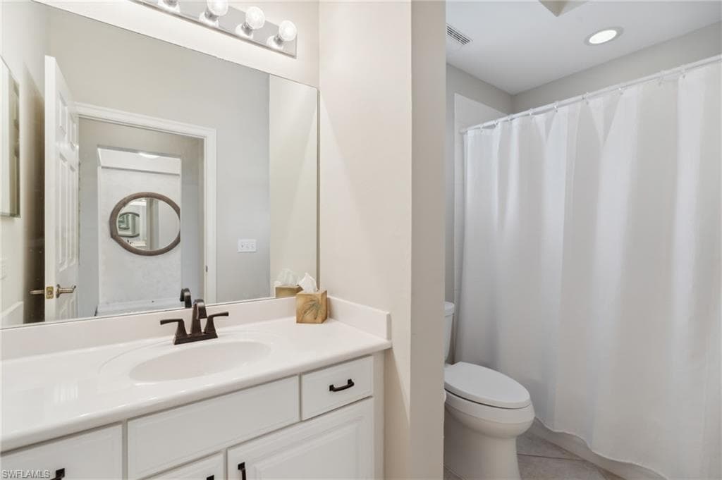 20916 Island Sound Cir 206, Estero, FL 33928-26