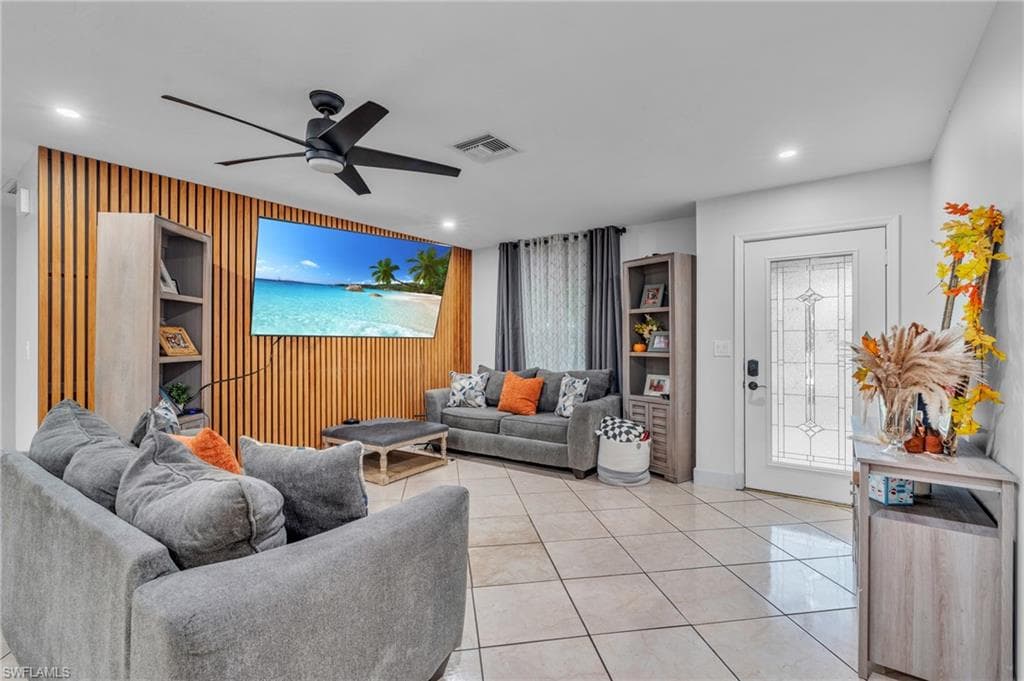 1800 52nd Ter SW, Naples, FL 34116-4