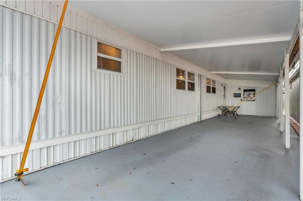 93 Enchanting Blvd E-93, Naples, FL 34112-25