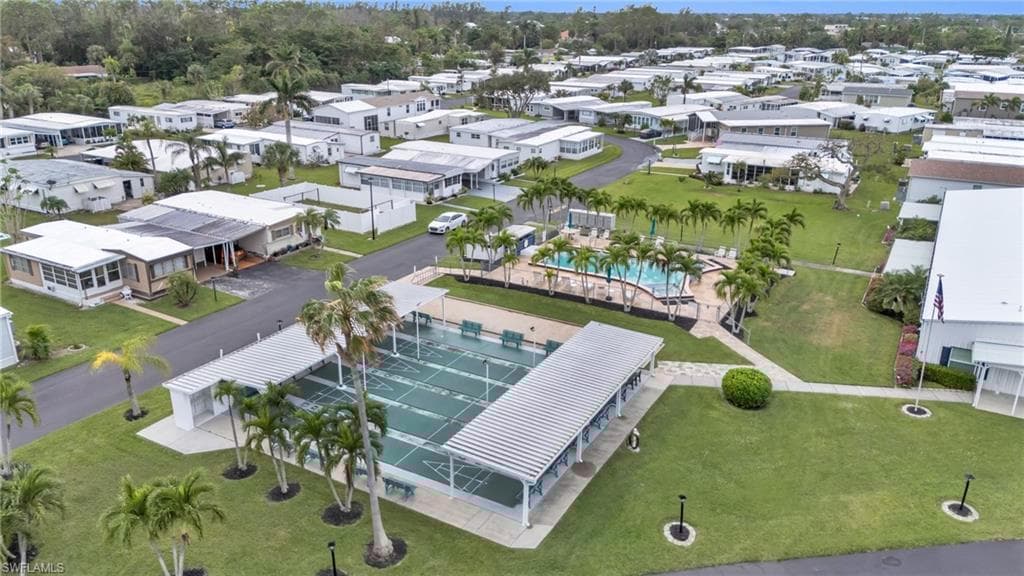 93 Enchanting Blvd E-93, Naples, FL 34112-39