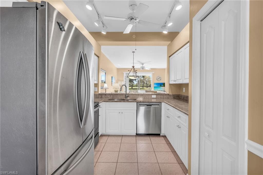 9300 Highland Woods Blvd 3105, Bonita Springs, FL 34135-11
