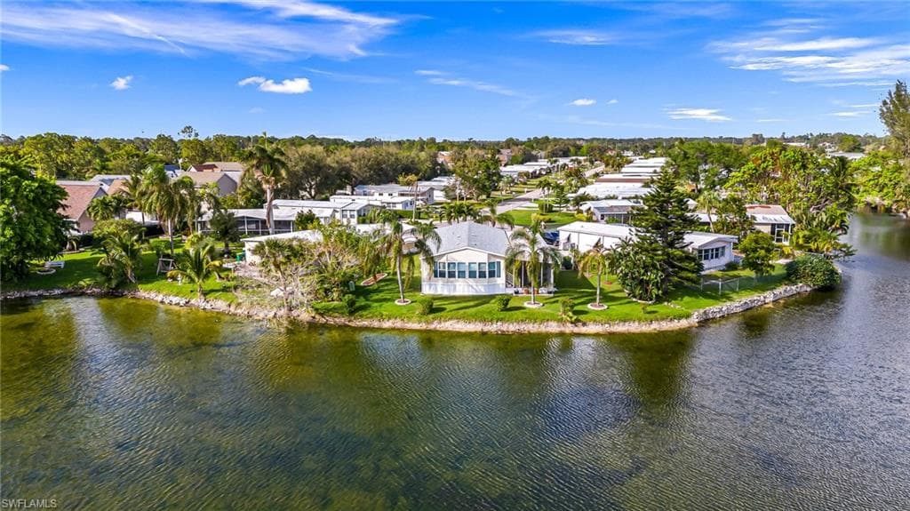 877 Cape Haze Ln, Naples, FL 34104-44