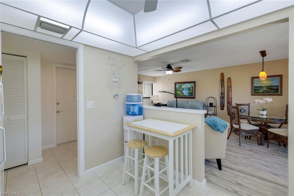 4120 Lakewood Blvd, Naples, FL 34112-9