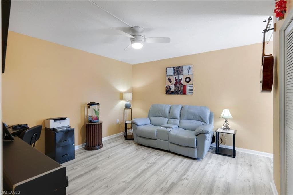 4120 Lakewood Blvd, Naples, FL 34112-17