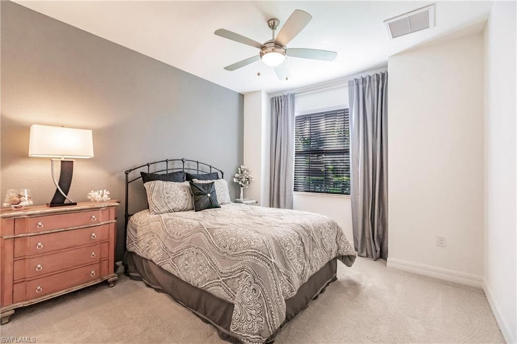 12541 Fenhurst Way, Naples, FL 34120-21