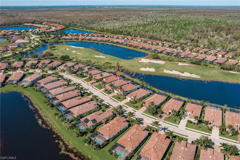 12541 Fenhurst Way, Naples, FL 34120-37