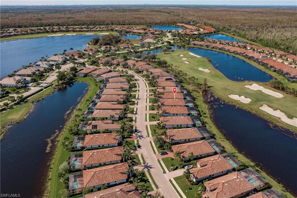 12541 Fenhurst Way, Naples, FL 34120-38