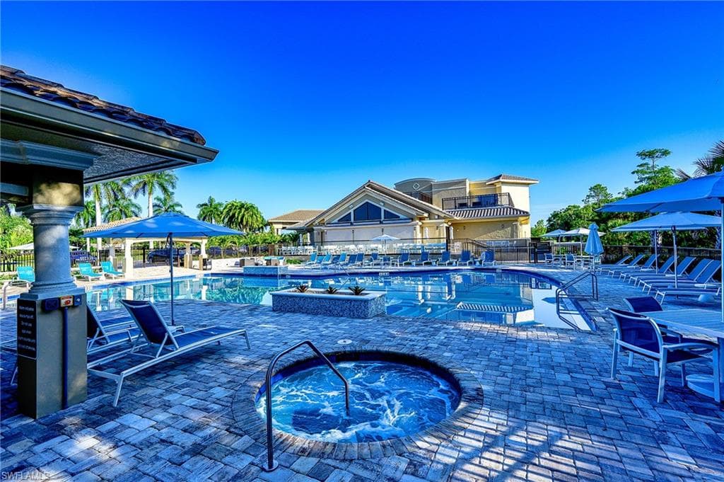 8610 Cedar Hammock Cir 1226, Naples, FL 34112-24