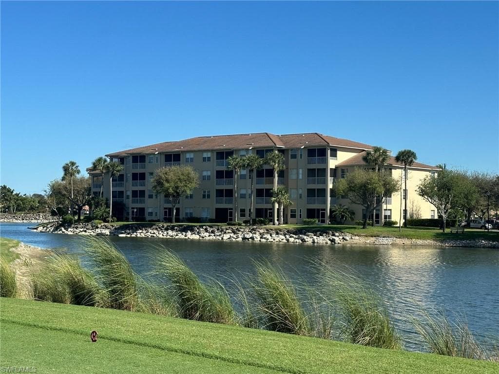 8610 Cedar Hammock Cir 1226, Naples, FL 34112-7