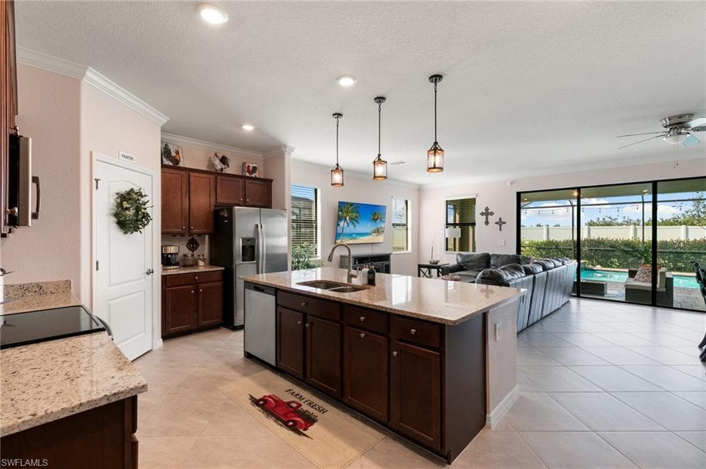 14458 Cantabria Dr, Fort Myers, FL 33905-4