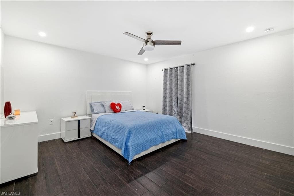 1671 Jamestown Ct, Fort Myers, FL 33907-17