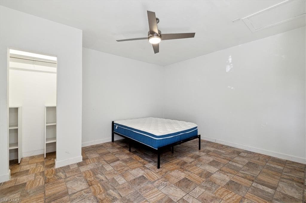 1671 Jamestown Ct, Fort Myers, FL 33907-22