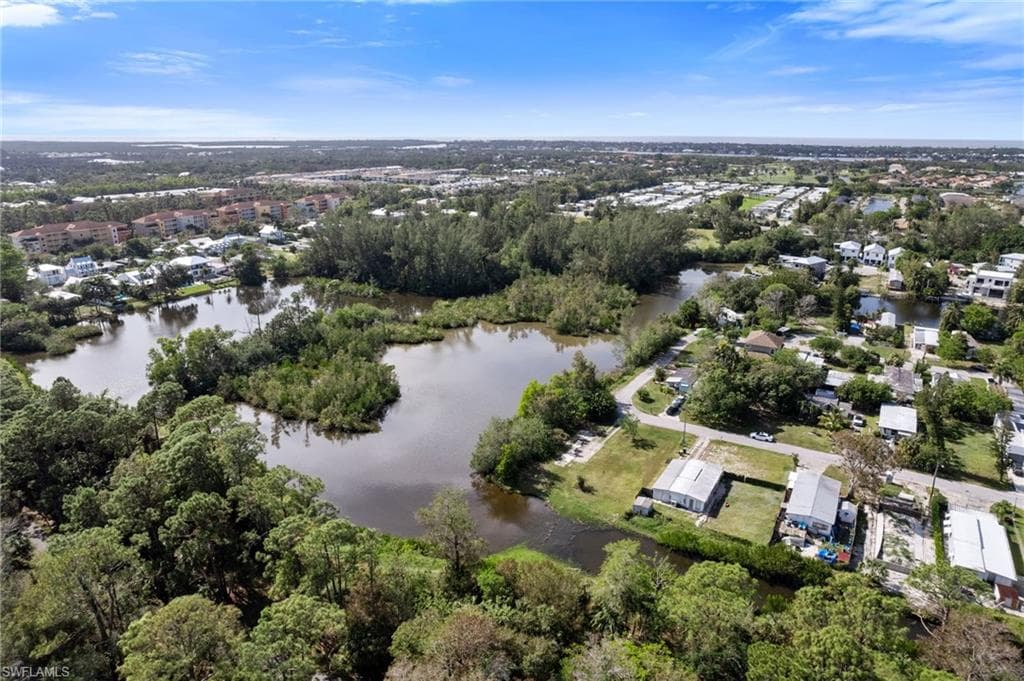 4091 Harvest Ct, Naples, FL 34112-6