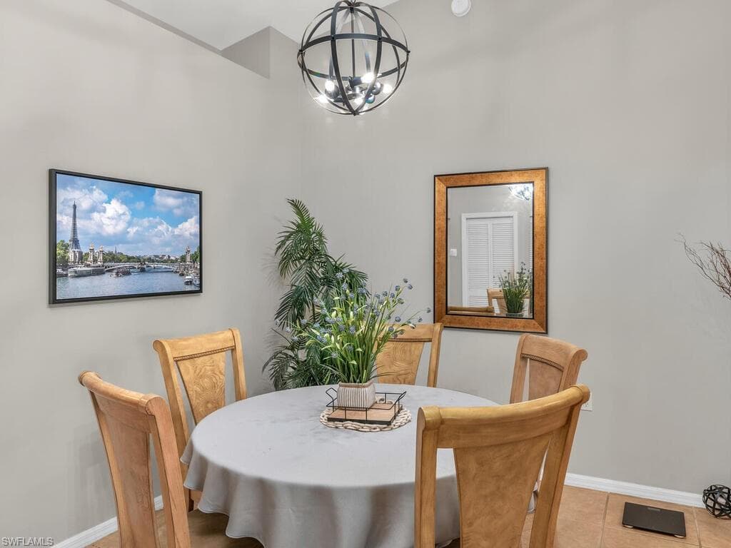 2865 Cypress Trace Cir 7-203, Naples, FL 34119-10