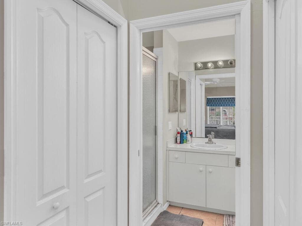 2865 Cypress Trace Cir 7-203, Naples, FL 34119-13
