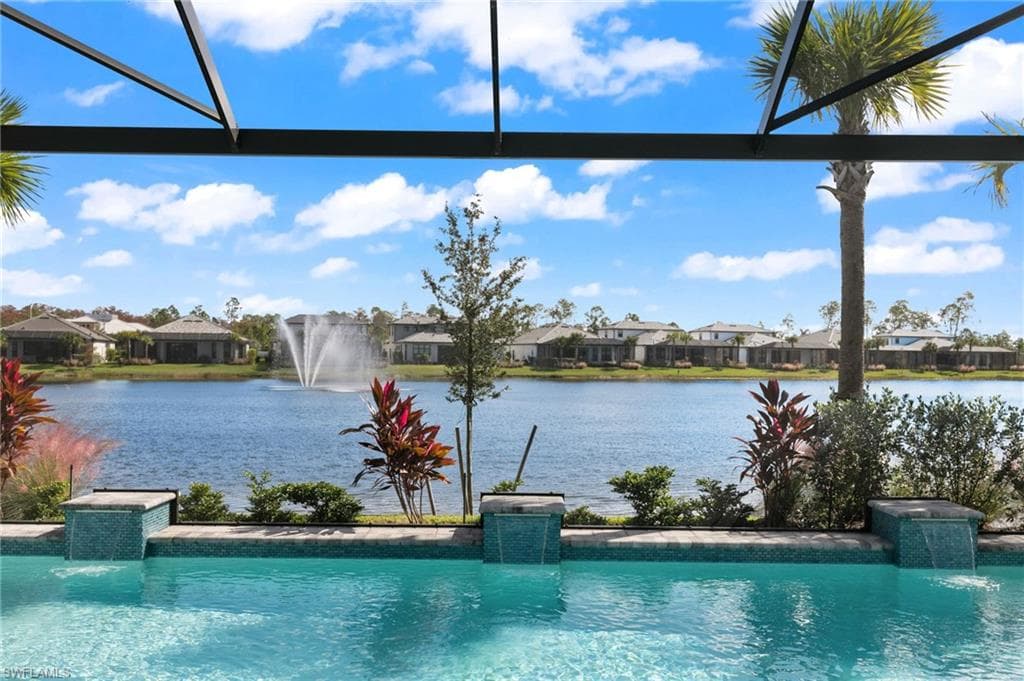 16214 Verilyn Cir, Naples, FL 34110-13