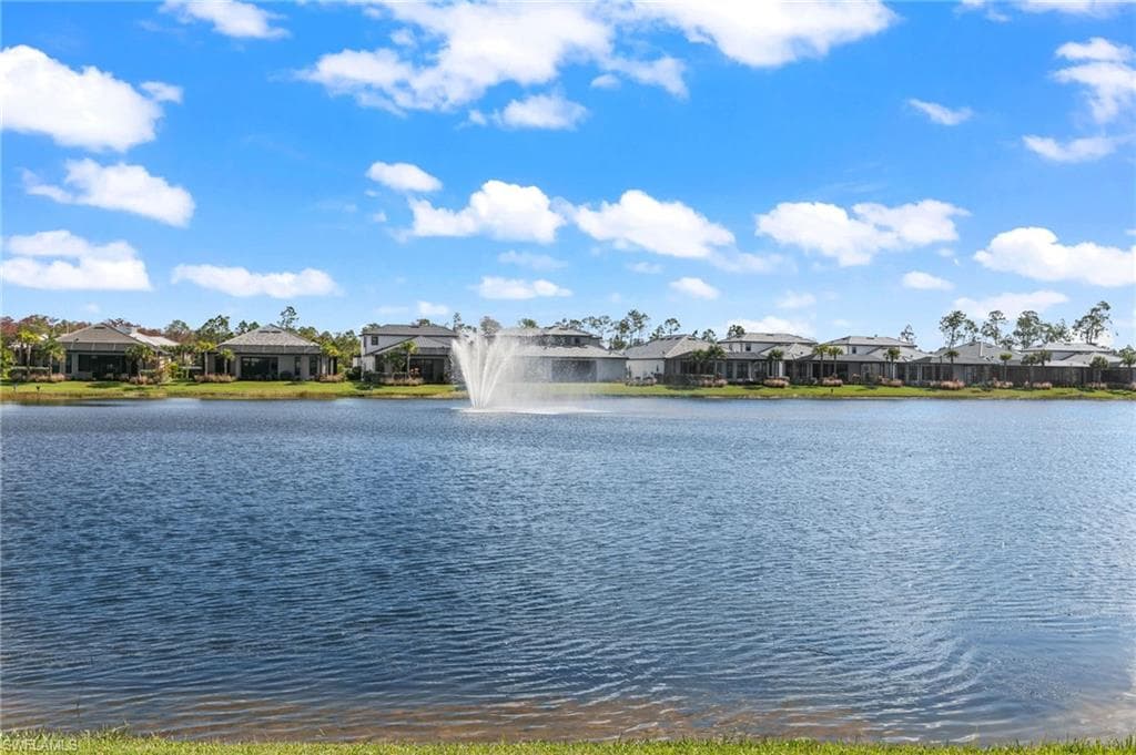 16214 Verilyn Cir, Naples, FL 34110-45