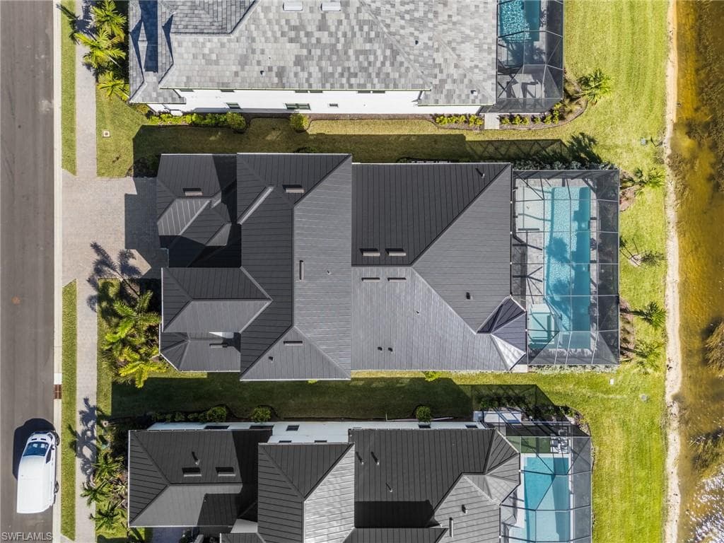 16214 Verilyn Cir, Naples, FL 34110-3