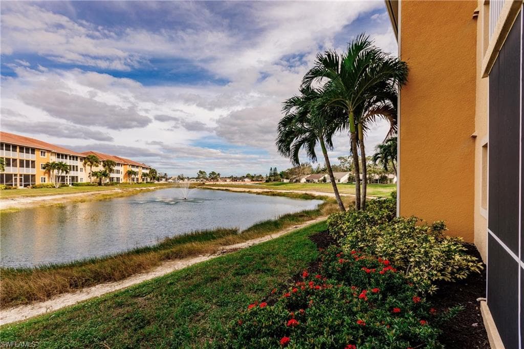 10000 Maddox Ln 122, Bonita Springs, FL 34135-30