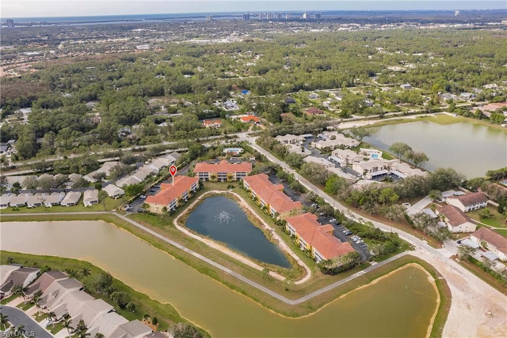 10000 Maddox Ln 122, Bonita Springs, FL 34135-37