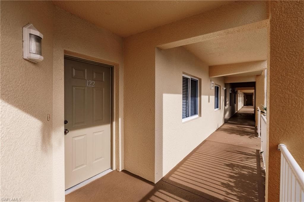 10000 Maddox Ln 122, Bonita Springs, FL 34135-2