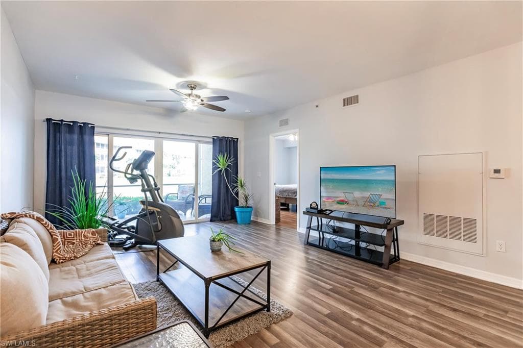 10000 Maddox Ln 122, Bonita Springs, FL 34135-7
