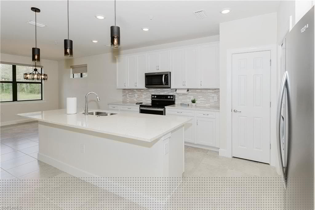 5697 Mayflower Way 1202, Ave Maria, Fl 34142-13