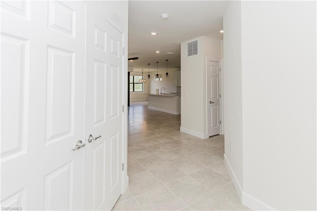 5697 Mayflower Way 1202, Ave Maria, Fl 34142-5