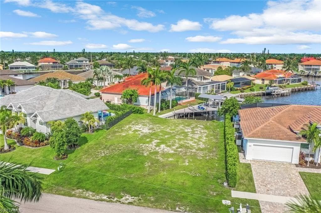 269 Bass Ct, Marco Island, FL 34145-10