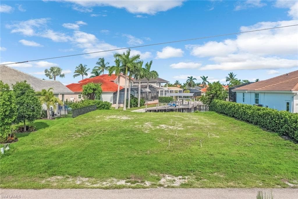 269 Bass Ct, Marco Island, FL 34145-6