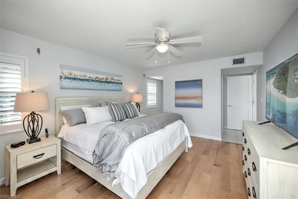929 Collier Ct B401, Marco Island, FL 34145-18