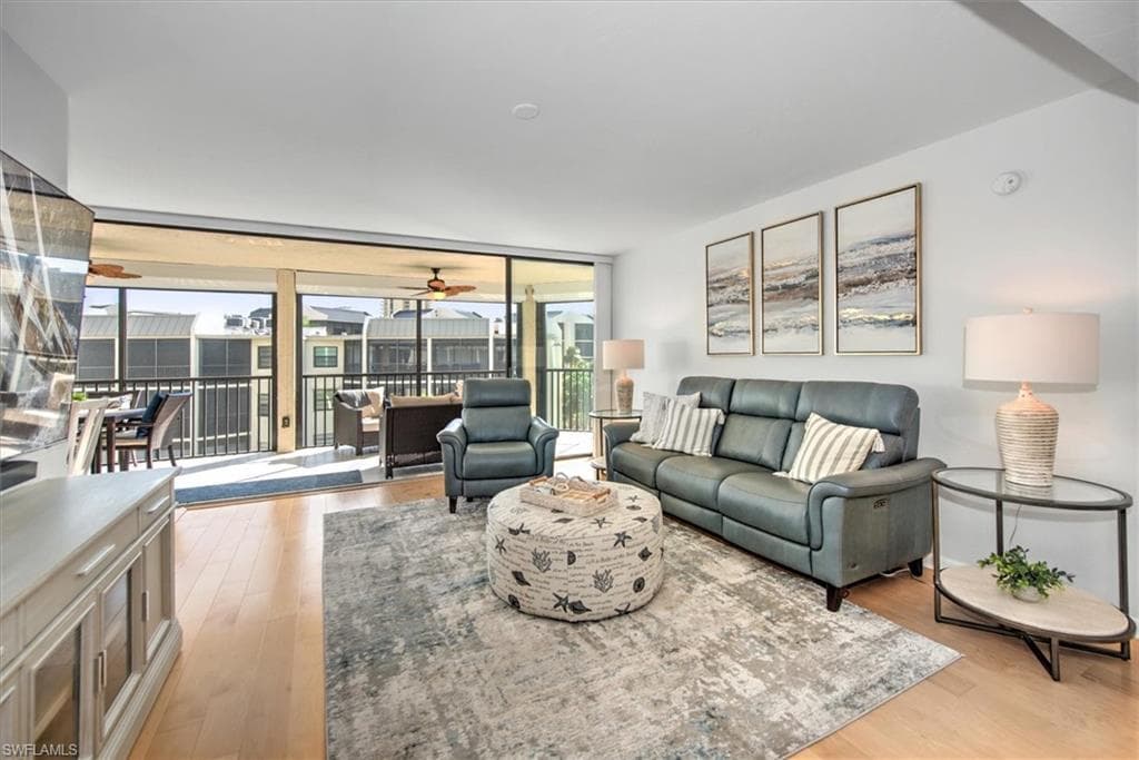 929 Collier Ct B401, Marco Island, FL 34145-7