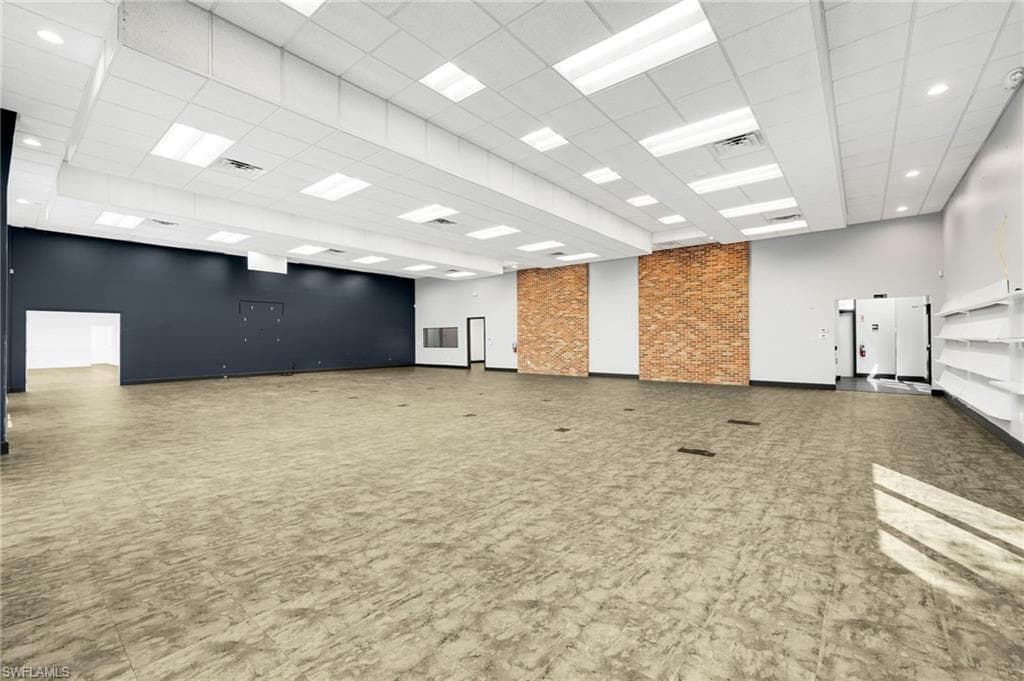8991 Daniels Center Dr 102, Fort Myers, FL 33912-9