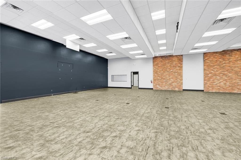 8991 Daniels Center Dr 102, Fort Myers, FL 33912-3