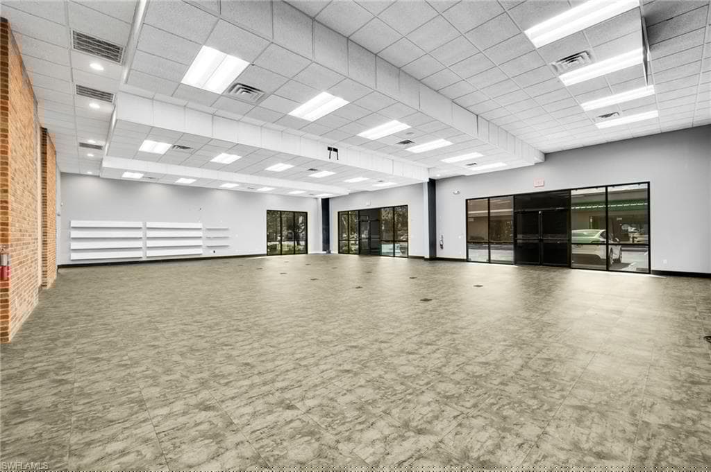 8991 Daniels Center Dr 102, Fort Myers, FL 33912-5
