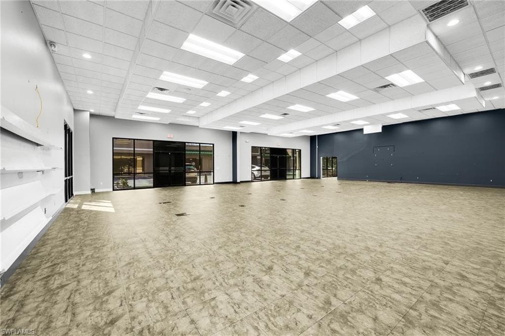 8991 Daniels Center Dr 102, Fort Myers, FL 33912-8