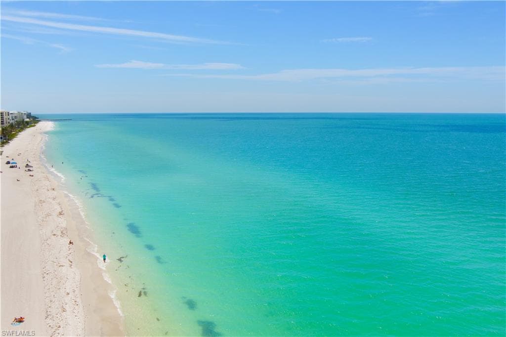 3443 Gulf Shore Blvd N 704, Naples, FL 34103-20
