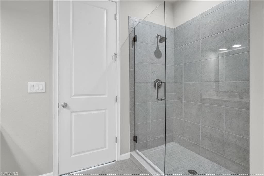 4595 Arboretum Cir 203, Naples, FL 34112-15